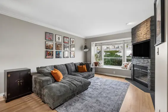 104 225 East 6th Street, North Vancouver For Sale - image 3