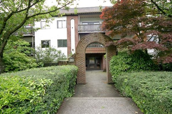 112-211 W 3rd Street, North Vancouver