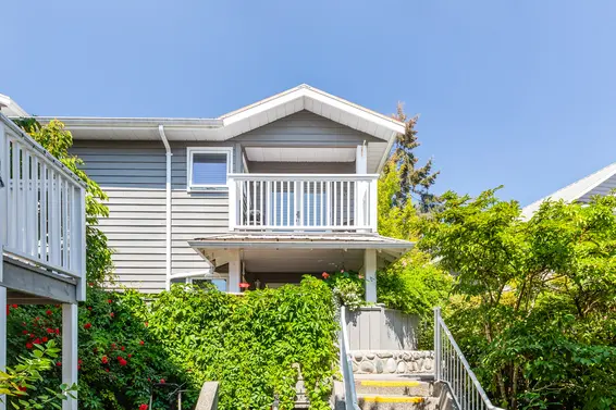 201 1523 Bowser Avenue, North Vancouver For Sale - image 1