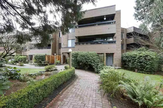 111 2620 Fromme Road, North Vancouver
