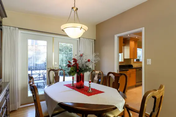 1042 Kennedy Avenue, North Vancouver For Sale - image 5
