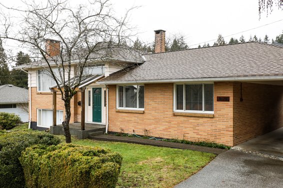 3715 Norwood Avenue, North Vancouver