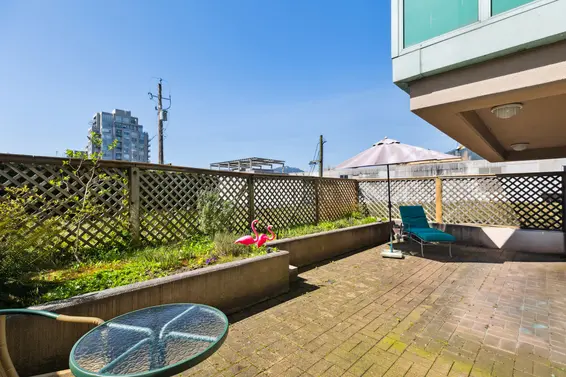 201 1555 Eastern Avenue, North Vancouver