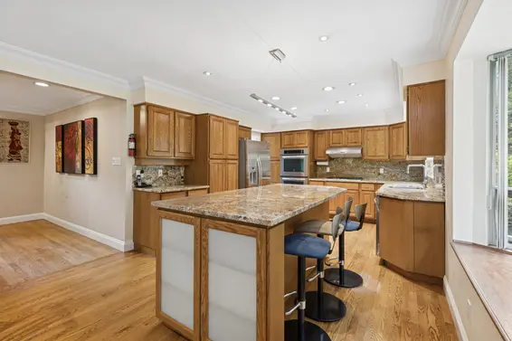 5685 Nancy Greene Way, North Vancouver For Sale - image 15