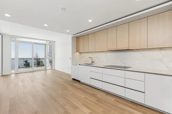 609 3963 Uplands Way, West Vancouver