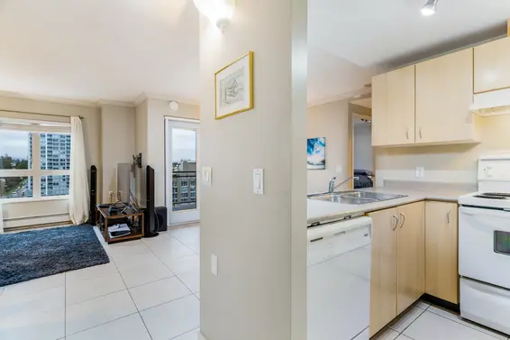 1404 121 West 15th Street, North Vancouver For Sale - image 5