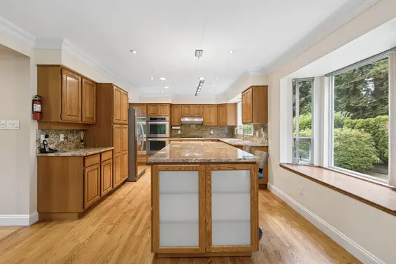 5685 Nancy Greene Way, North Vancouver For Sale - image 10
