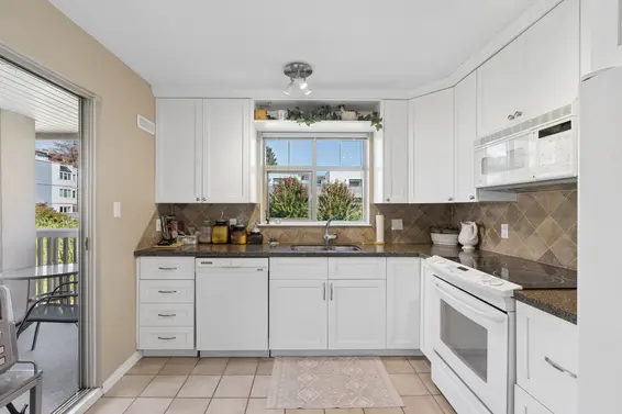 505 2059 Chesterfield Avenue, North Vancouver For Sale - image 13