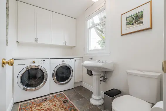 424 East Keith Road, North Vancouver For Sale - image 27