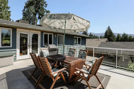 Deck - 1391 Coleman Street  