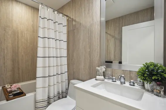 112 185 Victory Ship Way, North Vancouver For Sale - image 19