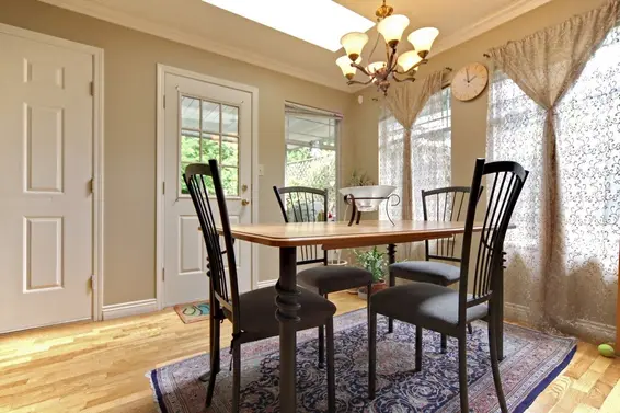 Eating Area  