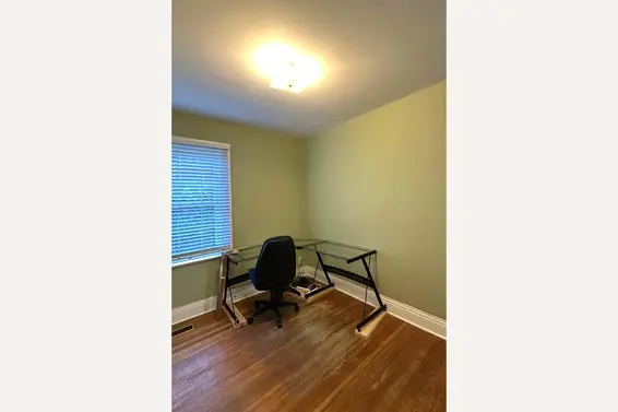 166 East 10th Street, North Vancouver For Sale - image 11