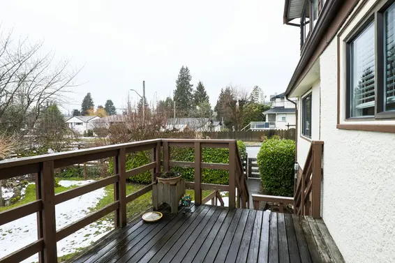 Deck - 1357 Moody Avenue, North Vancouver  