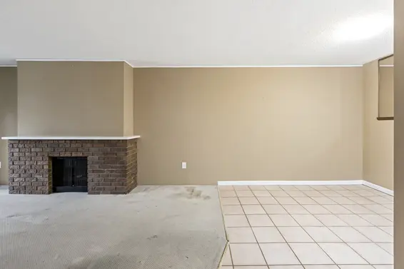 302 1515 Chesterfield Avenue, North Vancouver For Sale - image 7