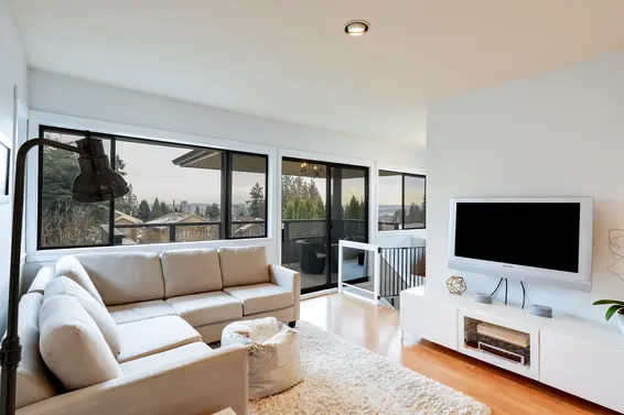 312 East 27th Street, North Vancouver  