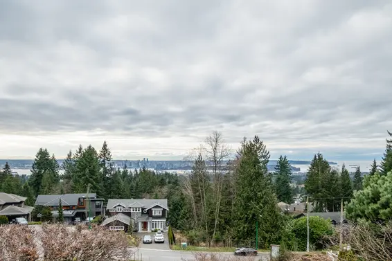 4395 Starlight Way, North Vancouver For Sale - image 38