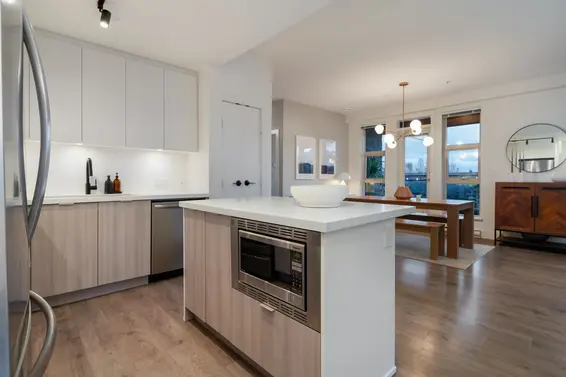 202 3602 Aldercrest Drive, North Vancouver For Sale - image 18