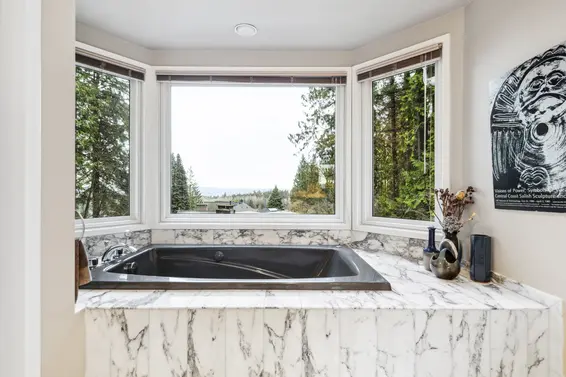 693 East Kings Road, North Vancouver For Sale - image 23