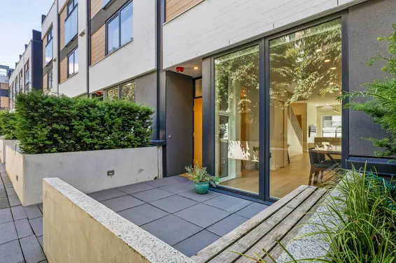 129 649 East 3rd Street, North Vancouver For Sale - image 11