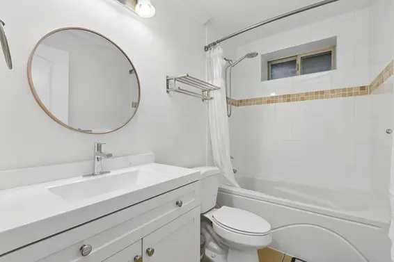 418 East 13th Street, North Vancouver For Sale - image 55