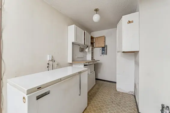 1494 Ross Road, North Vancouver For Sale - image 31