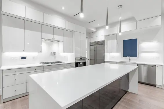 Kitchen - 528 East 11th Street, North Vancouver  