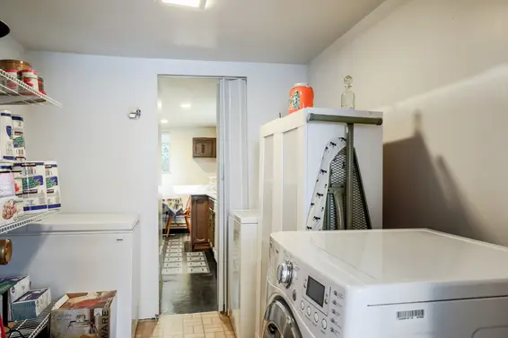 Laundry Room - 868 Drayton Street, North Vancouver  