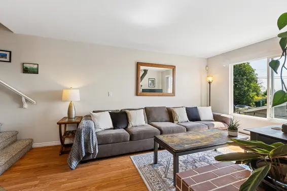 407 East 1st Street, North Vancouver For Sale - image 7