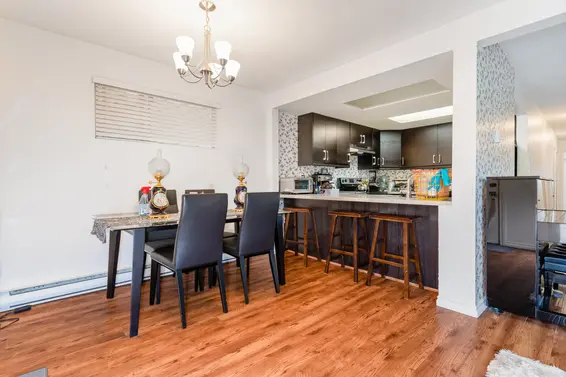 2040 Sandown Place, North Vancouver For Sale - image 35