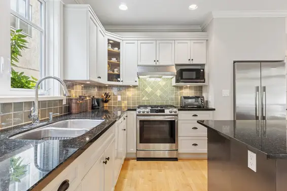 458 East 21st Street, North Vancouver For Sale - image 16