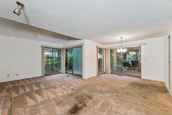 1494 Ross Road, North Vancouver For Sale - image 7