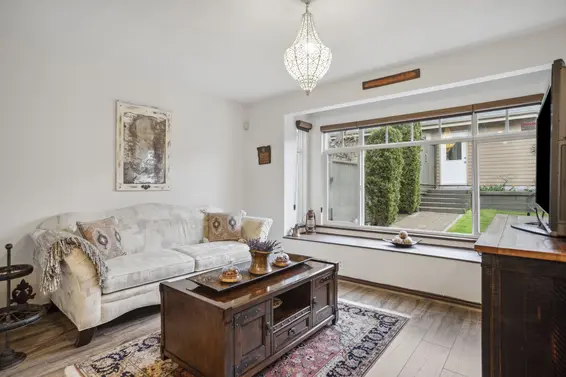 302 East 6th Street, North Vancouver For Sale - image 12
