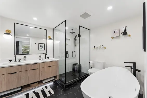 5 1550 Larkhall Crescent, North Vancouver For Sale - image 19