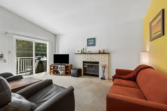 1678 Depmsey Road, North Vancouver For Sale - image 8