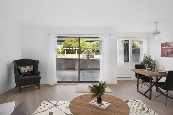 15 251 West 14th Street, North Vancouver For Sale - image 1