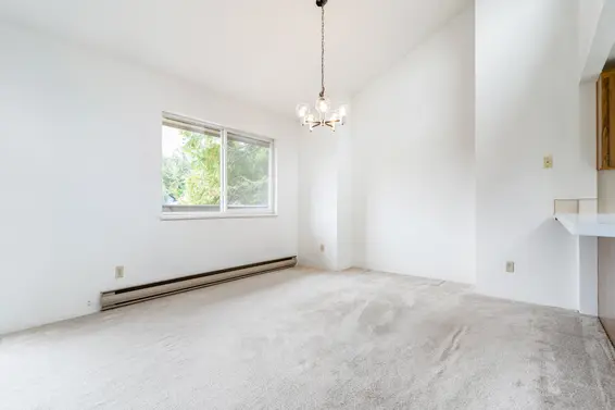 2040 Sandown Place, North Vancouver For Sale - image 5