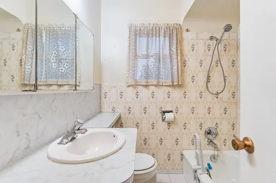 419 East 17th Street, North Vancouver For Sale - image 15