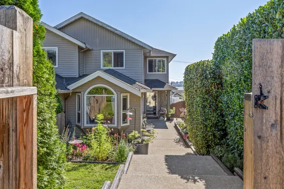 407 East 1st Street, North Vancouver For Sale - image 55