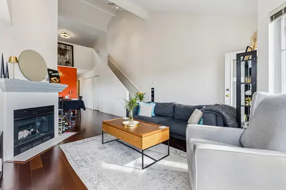 303 131 West 20th Street, North Vancouver For Sale - image 7