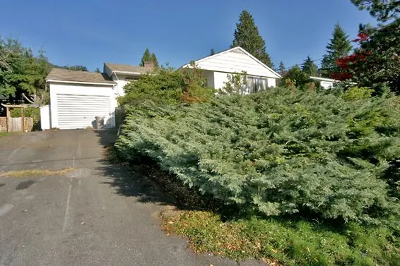 724 Handsworth Road, North Vancouver