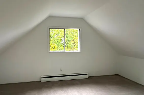 164 East 10th Street, North Vancouver For Sale - image 12