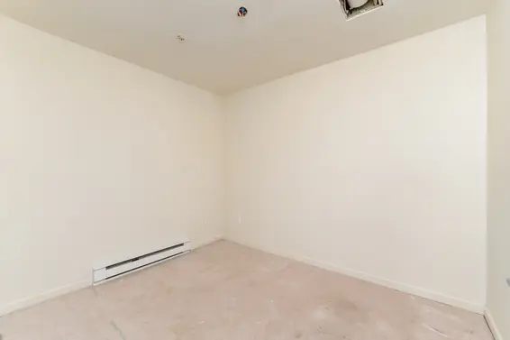 218 332 Lonsdale Avenue, North Vancouver For Sale - image 1