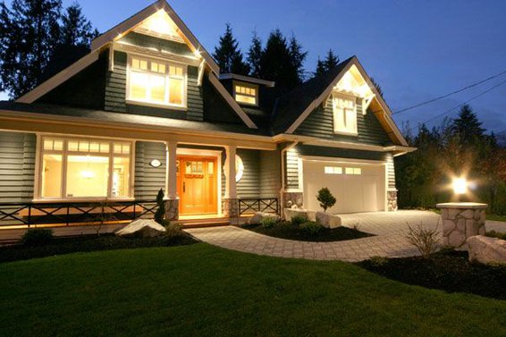 3493 Bluebonnet Road, North Vancouver