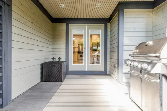 Back Deck - 341 West 14th Street, North Vancouver  