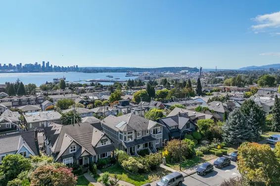 2 221 West 6th Street, North Vancouver For Sale - image 65