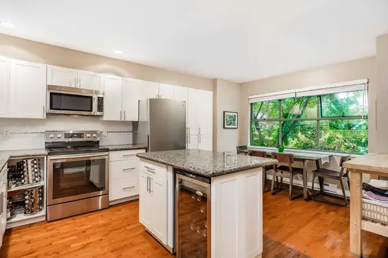 Kitchen 4 - 3 229 East 8th Street, North Vancouver  