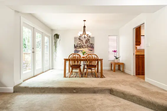 5617 White Pine Lane, North Vancouver For Sale - image 6