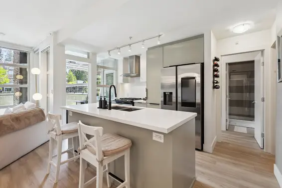107 3602 Aldercrest Drive, North Vancouver For Sale - image 9