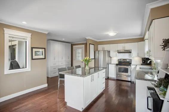 4054 Cummins Place, North Vancouver For Sale - image 19